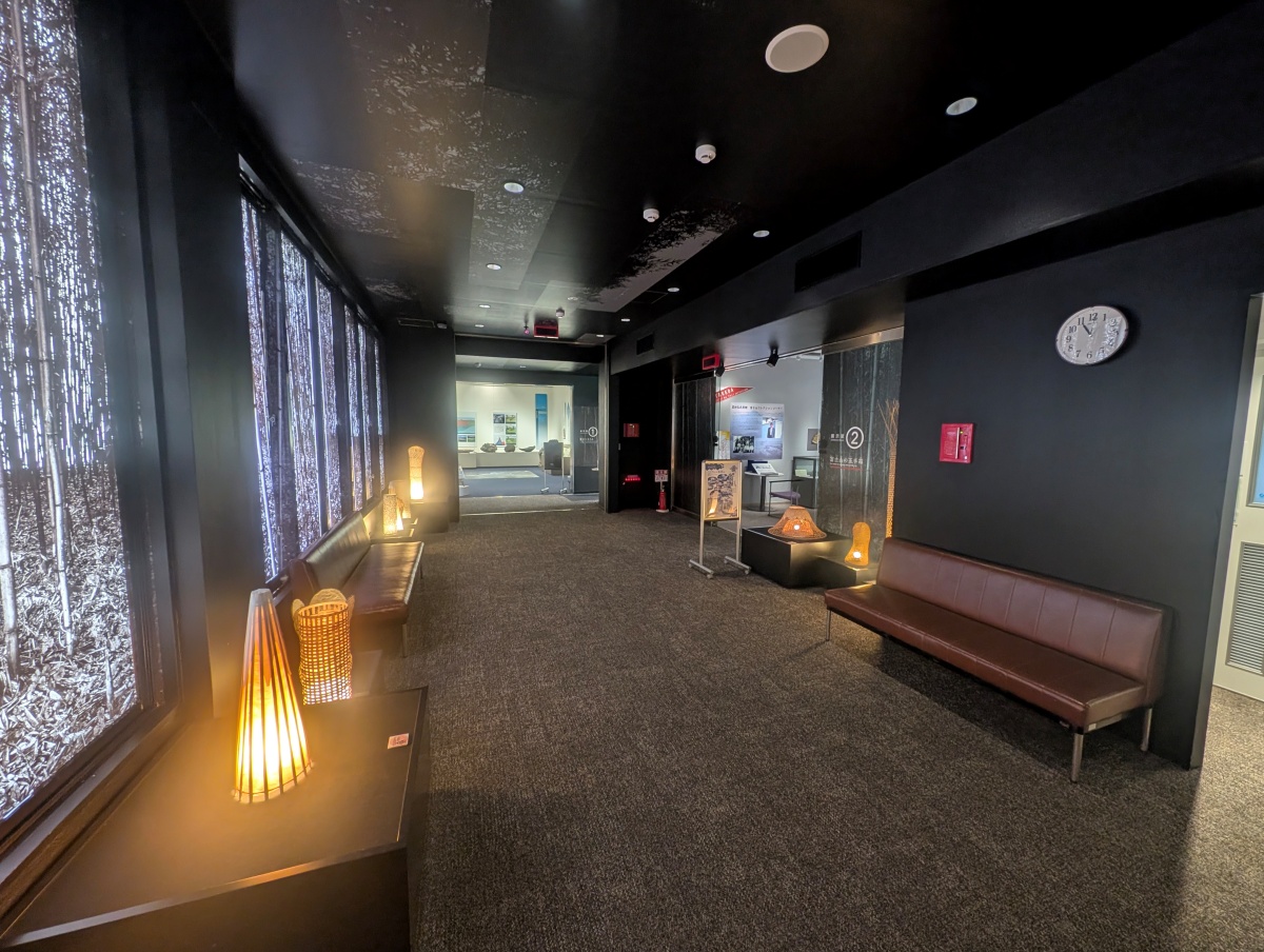 富士山かぐや姫ミュージアムのロビーから見える展示室