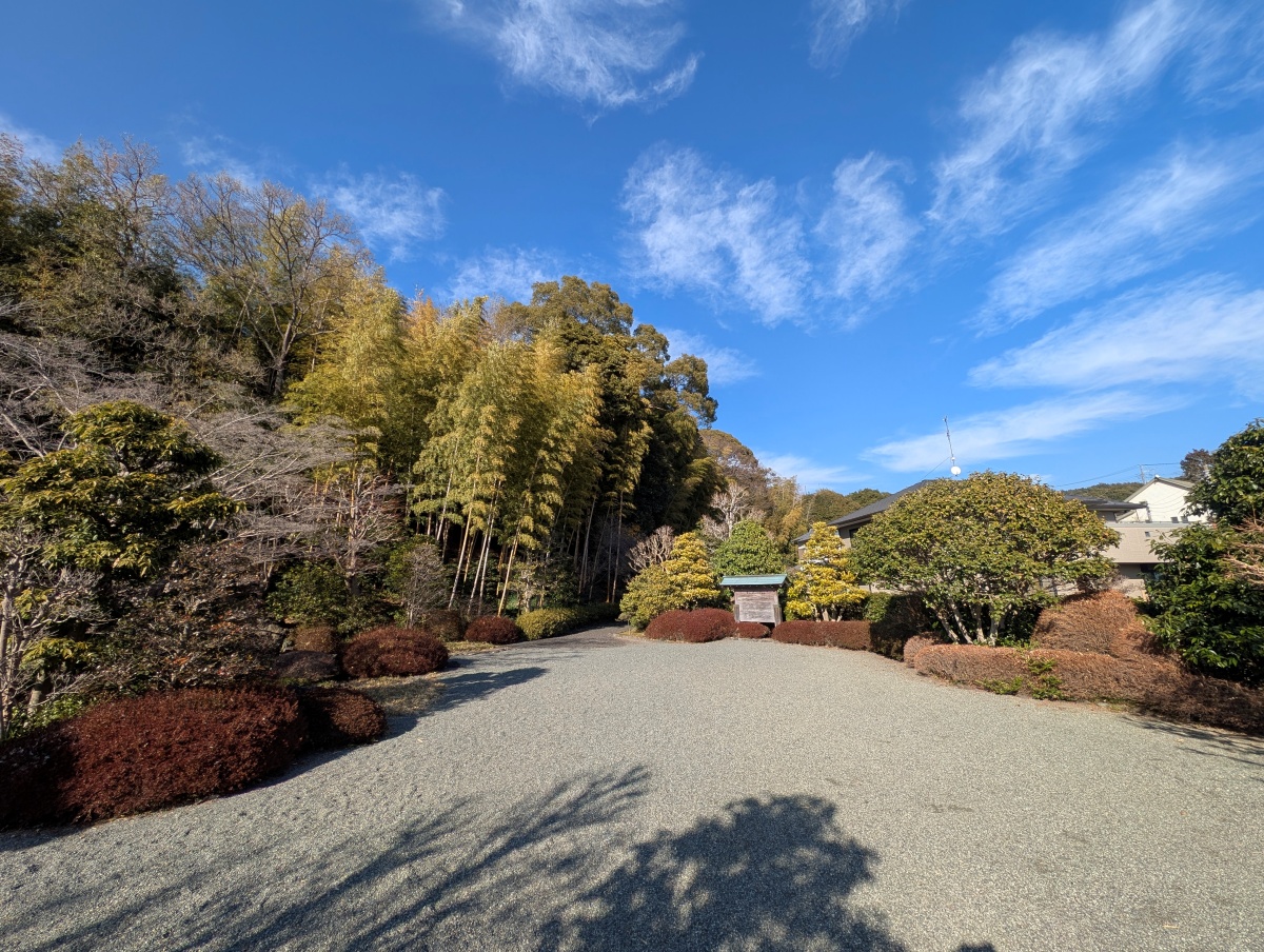竹取公園の神がかり的な物語を表現した「神来の庭」